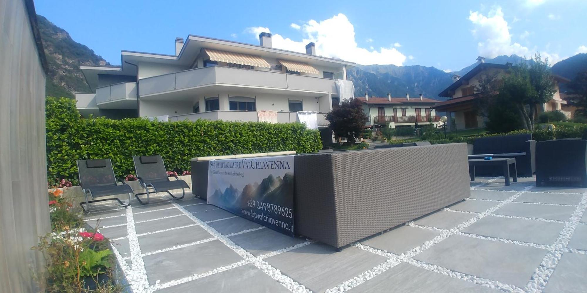 Affittacamere Valchiavenna - Foresteria Lombarda Con Parcheggio Privato Sul Posto! Apprezzata Gestione Familiare Dal 2012, Qualita-Prezzo Top! "Guest-House With Private Parking On Site! Appreciated Family Management Since 2012, Quality-Price Top!" Eksteriør bilde