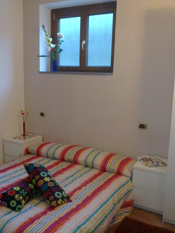 Affittacamere Valchiavenna - Foresteria Lombarda Con Parcheggio Privato Sul Posto! Apprezzata Gestione Familiare Dal 2012, Qualita-Prezzo Top! "Guest-House With Private Parking On Site! Appreciated Family Management Since 2012, Quality-Price Top!" Rom bilde