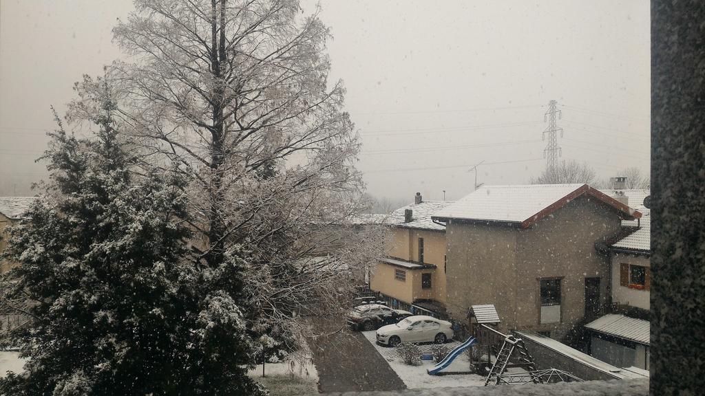 Affittacamere Valchiavenna - Foresteria Lombarda Con Parcheggio Privato Sul Posto! Apprezzata Gestione Familiare Dal 2012, Qualita-Prezzo Top! "Guest-House With Private Parking On Site! Appreciated Family Management Since 2012, Quality-Price Top!" Eksteriør bilde