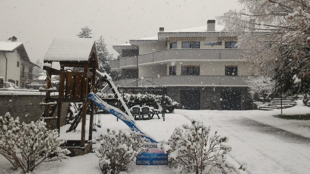 Affittacamere Valchiavenna - Foresteria Lombarda Con Parcheggio Privato Sul Posto! Apprezzata Gestione Familiare Dal 2012, Qualita-Prezzo Top! "Guest-House With Private Parking On Site! Appreciated Family Management Since 2012, Quality-Price Top!" Eksteriør bilde